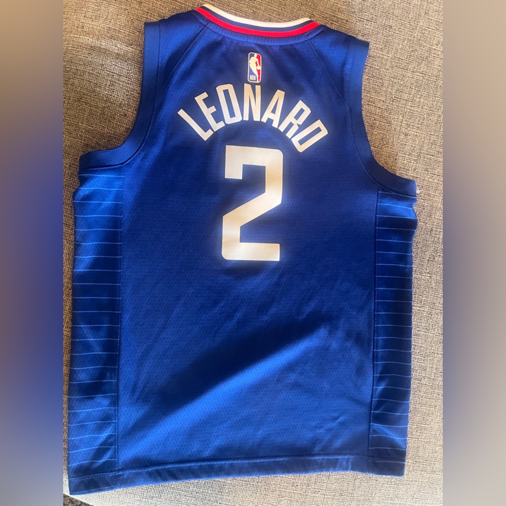 Youth swingman Kawhi Leonard jersey